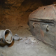 Imagen para el artículo titulado Un granjero descubre una tumba de 3400 años con docenas de reliquias bajo un olivo